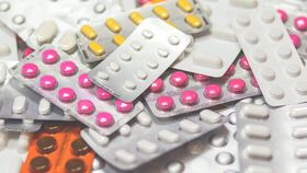 Haos în sistemul de sănătate! A explodat comerțul online cu medicamente oncologice, vândute la prețuri mult mai mici